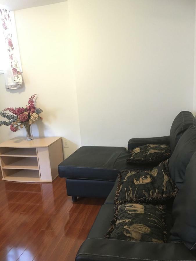 Gorgeous 1Bdr Prime Kitchen Apartment Ajax Exterior photo